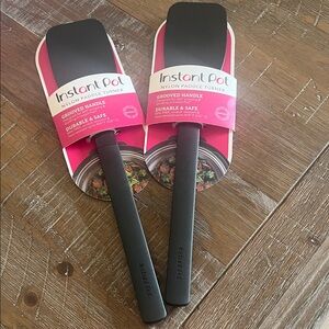 Instant Pot Black Nylon Paddle Turner - Durable Kitchen Spatula